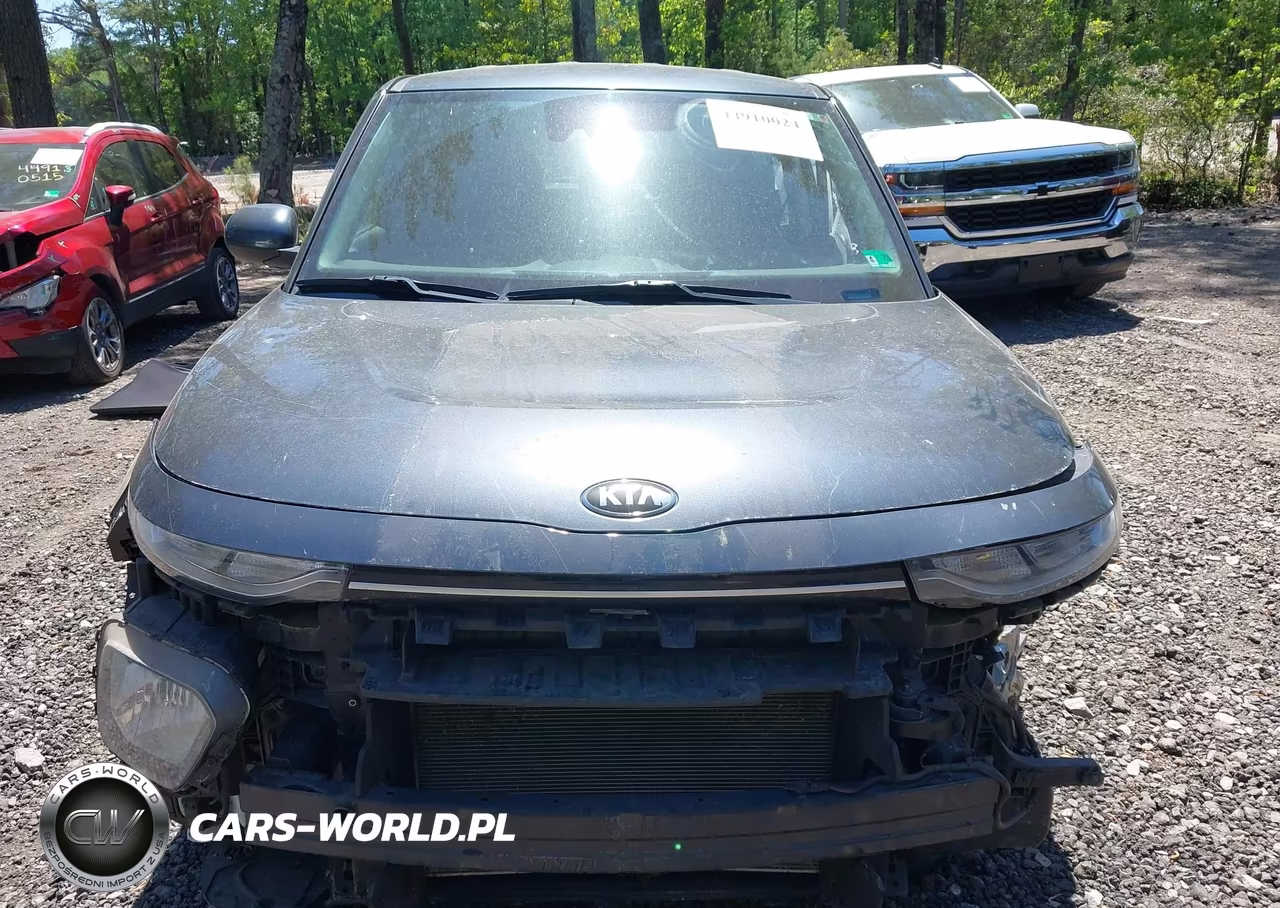 2020 Kia Soul S VIN:KNDJ23AU5L7003389 - 13