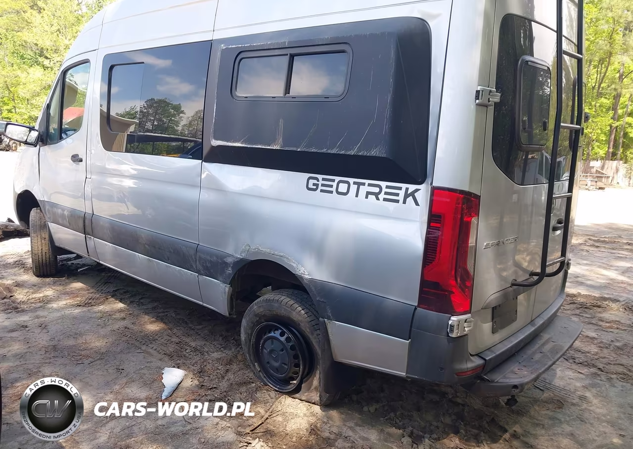 2024 Mercedes-Benz Sprinter 2500 Standard Roof 4-Cyl Diesel Ho VIN:W1Y4NBVY1RT156147 - 3