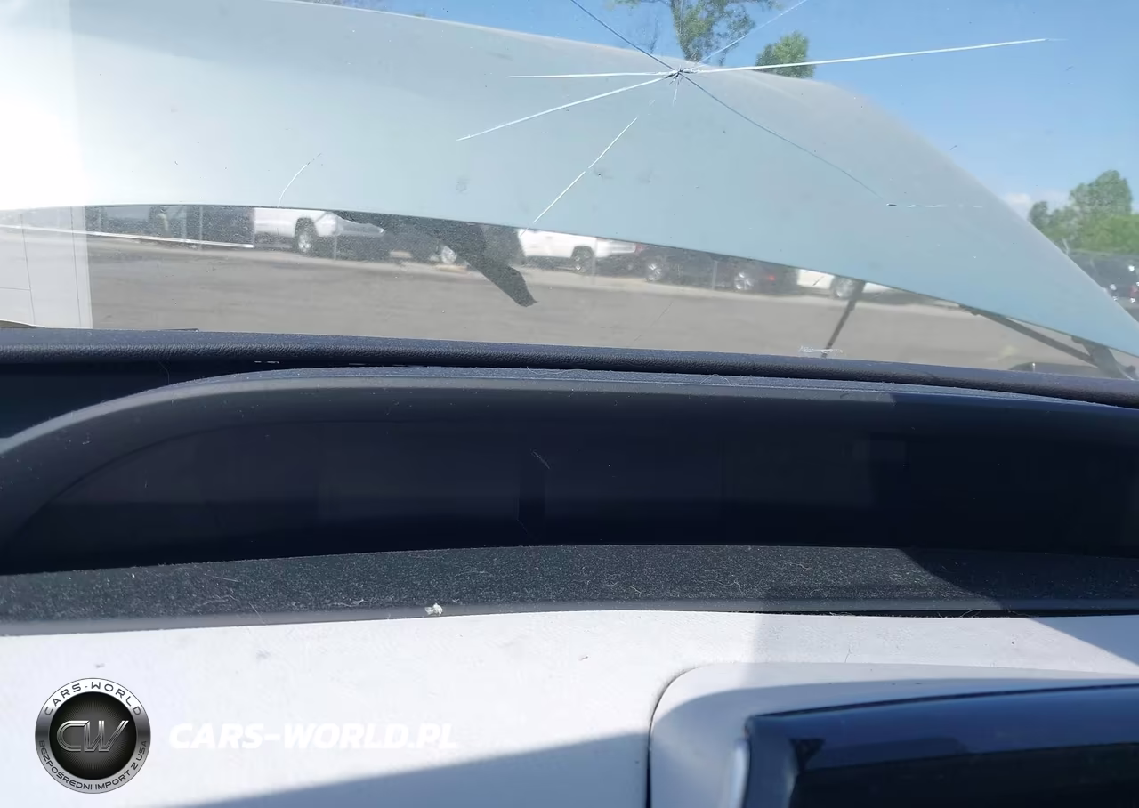 2018 Toyota Prius Two VIN:JTDKBRFUXJ3599880 - 7