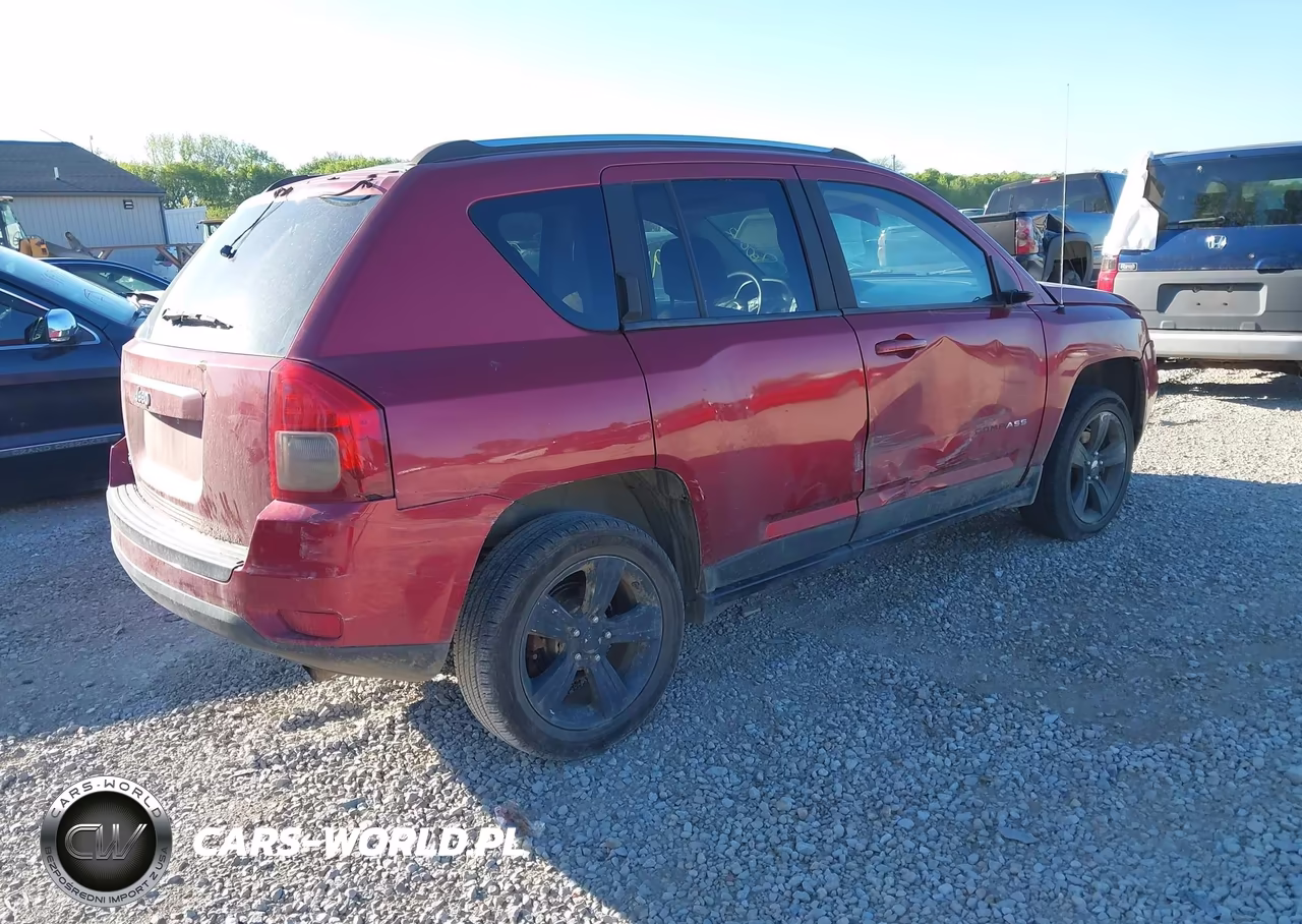 2011 Jeep Compass VIN:1J4NF1FB5BD216628 - 4