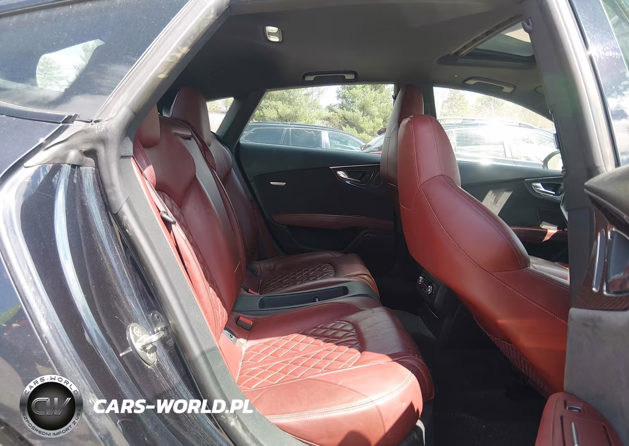 2018 Audi S7 4.0T Premium Plus VIN:WAUWFAFC6JN037281 - 8