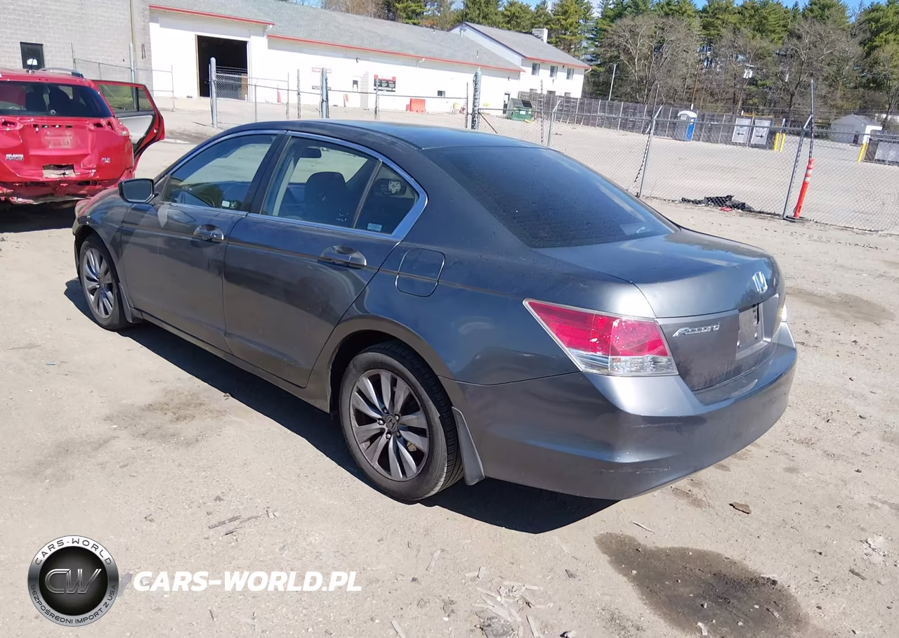 2008 Honda Accord Lxp VIN:1HGCP26428A024774 - 3