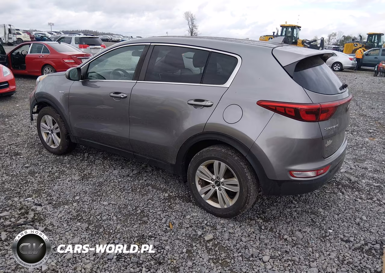 2018 Kia Sportage Lx VIN:KNDPMCAC9J7397178 - 3