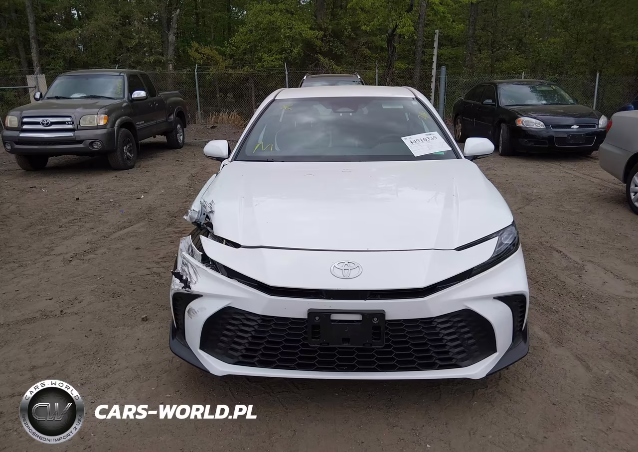 2025 Toyota Camry Se VIN:4T1DAACKXSU184386 - 12