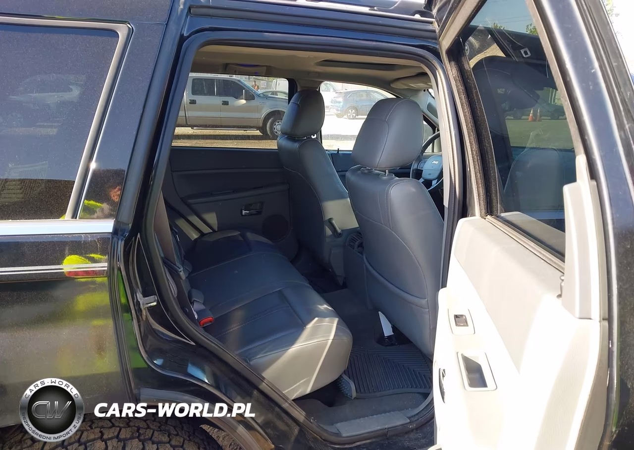 2007 Jeep Grand Cherokee Limited VIN:1J8HR58PX7C562383 - 8