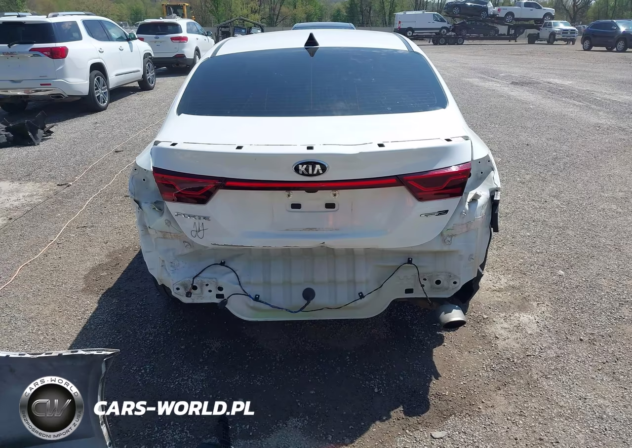 2021 Kia Forte Gt-Line VIN:3KPF34AD3ME394391 - 6