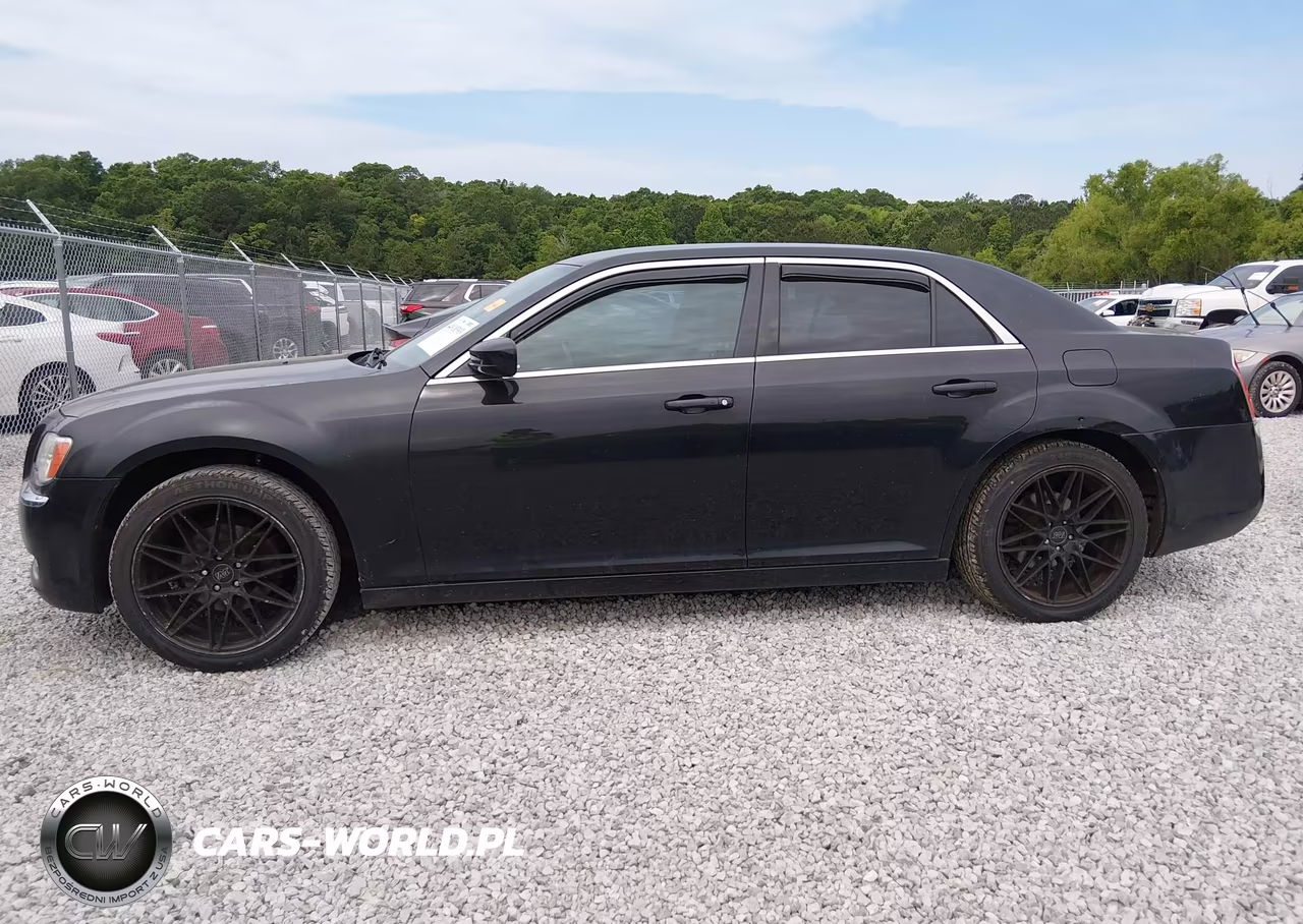 2014 Chrysler 300 VIN:2C3CCAAG4EH286688 - 14