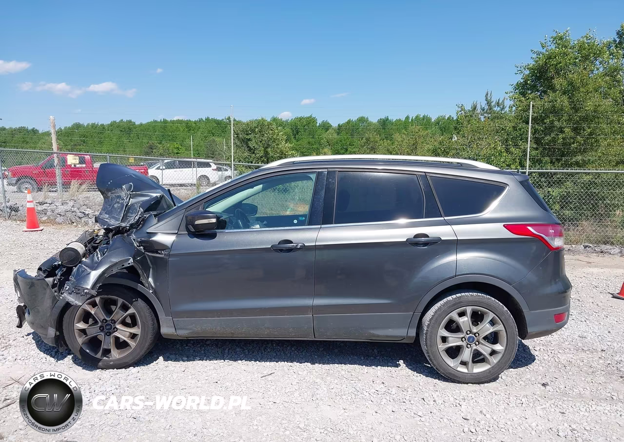 2015 Ford Escape Titanium VIN:1FMCU0JX2FUB80205 - 14