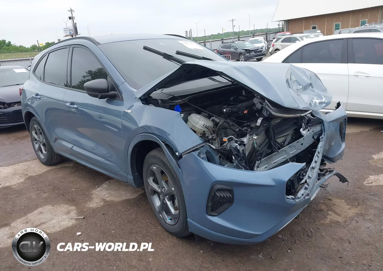 2024 Ford Escape St-Line – zdjęcie 1 z 17