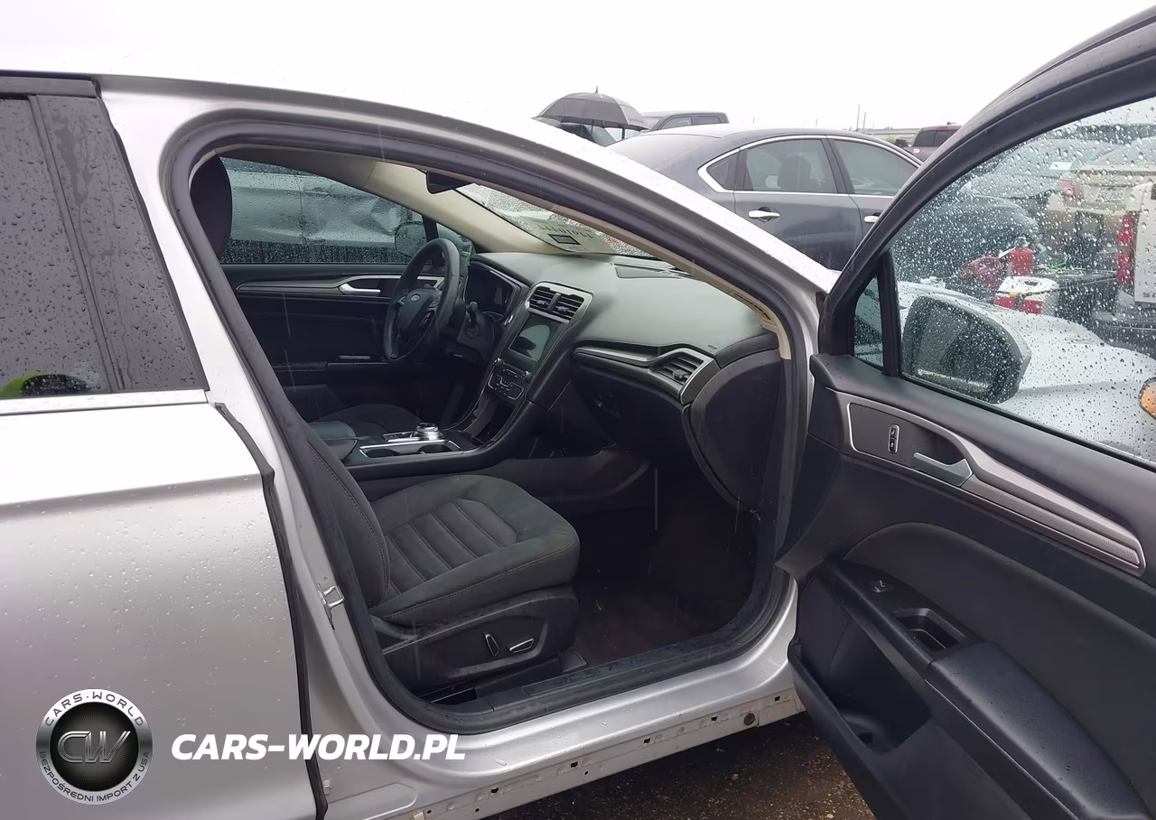 2017 Ford Fusion Se VIN:3FA6P0H79HR214347 - 5