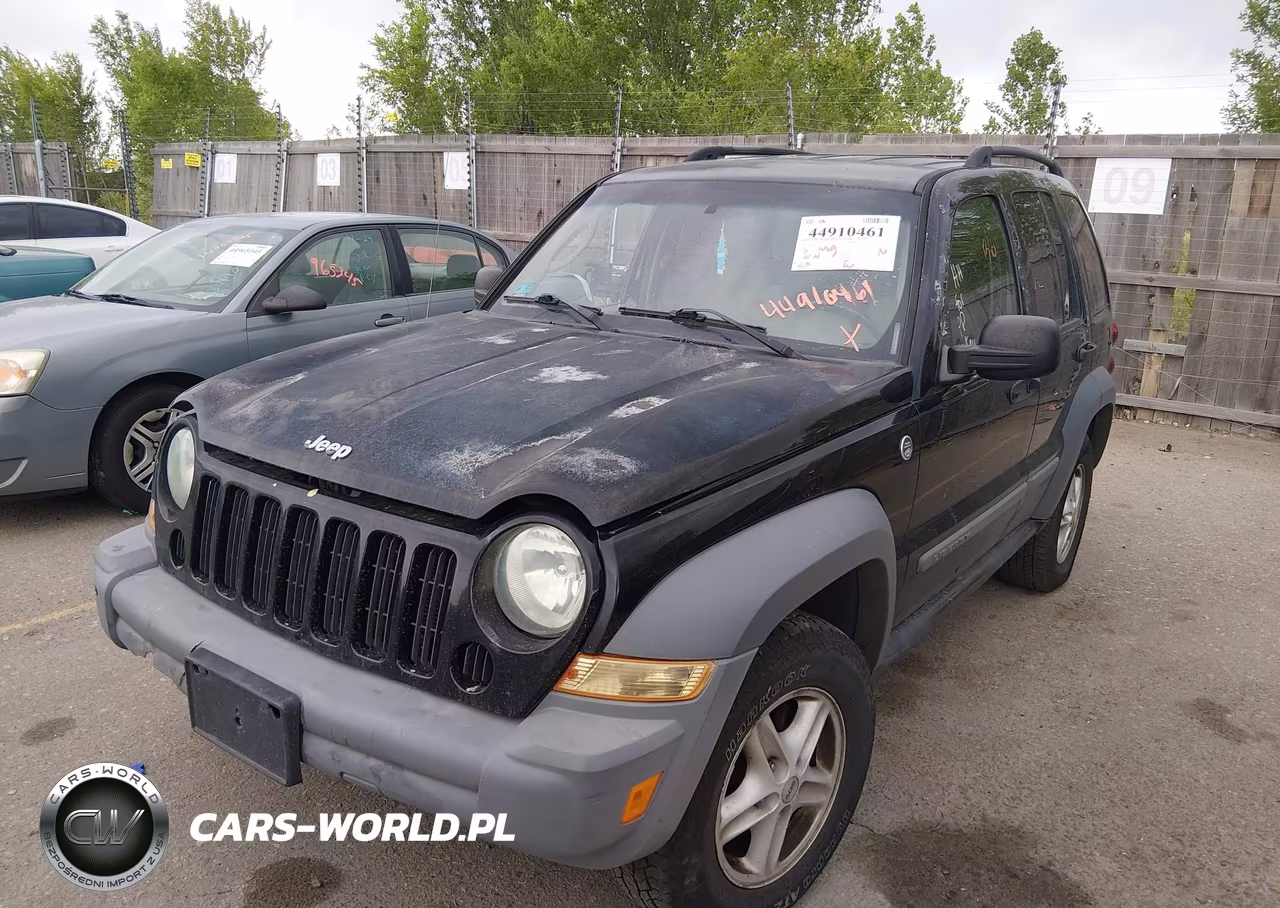 2005 Jeep Liberty Sport VIN:1J4GL48K15W545626 - 2