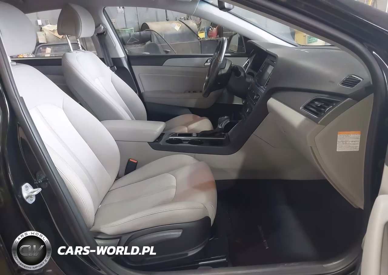2017 Hyundai Sonata Plug-In Hybrid VIN:KMHE14L20HA066752 - 5