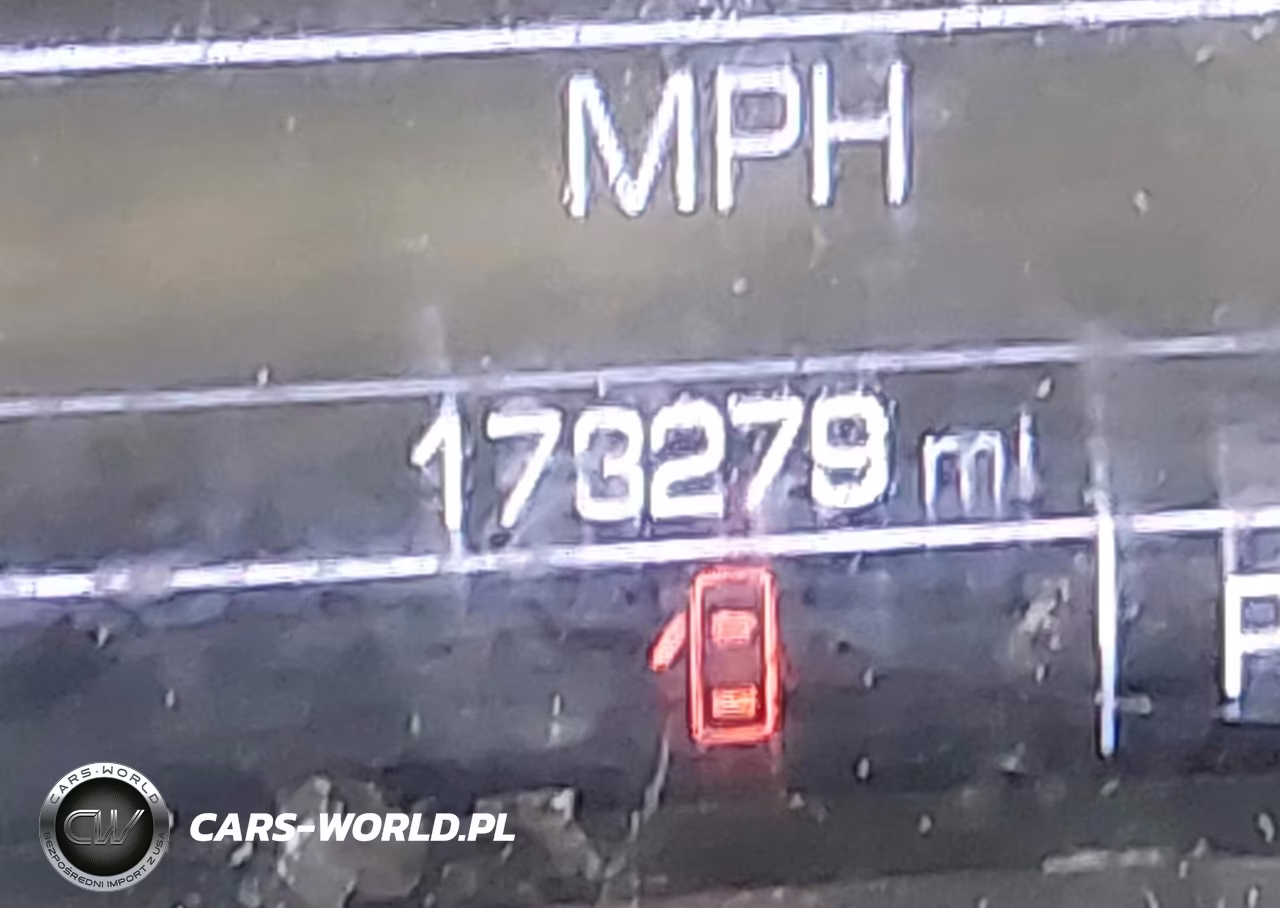 2017 Chevrolet Impala 1Lt VIN:2G1105S3XH9184009 - 16