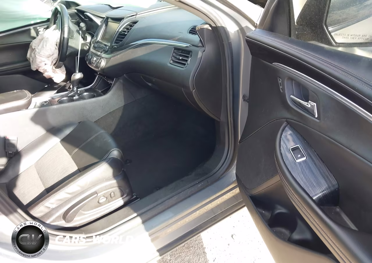 2017 Chevrolet Impala 1Lt VIN:2G1105S3XH9184009 - 5