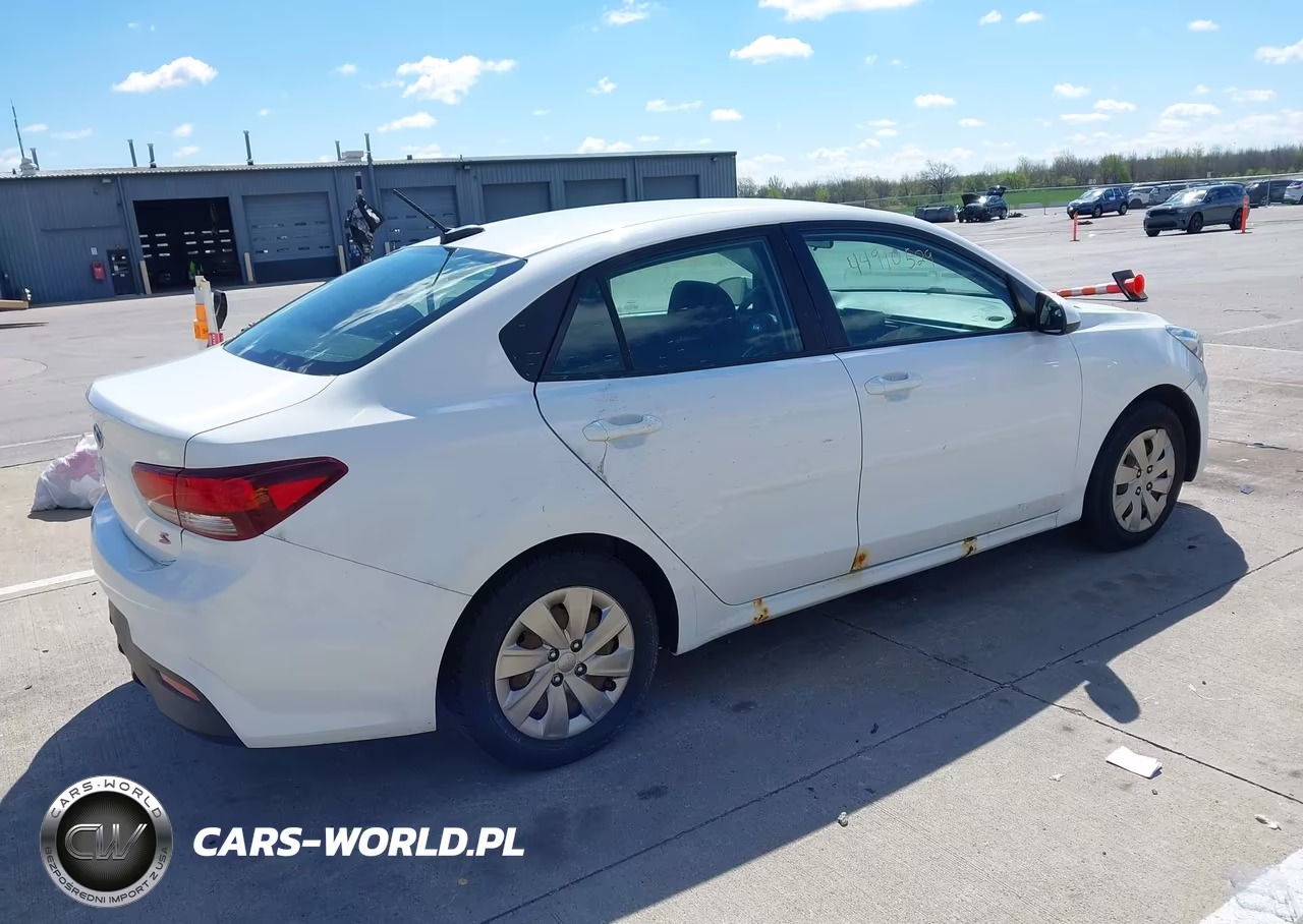 2018 Kia Rio S VIN:3KPA24AB9JE120054 - 4