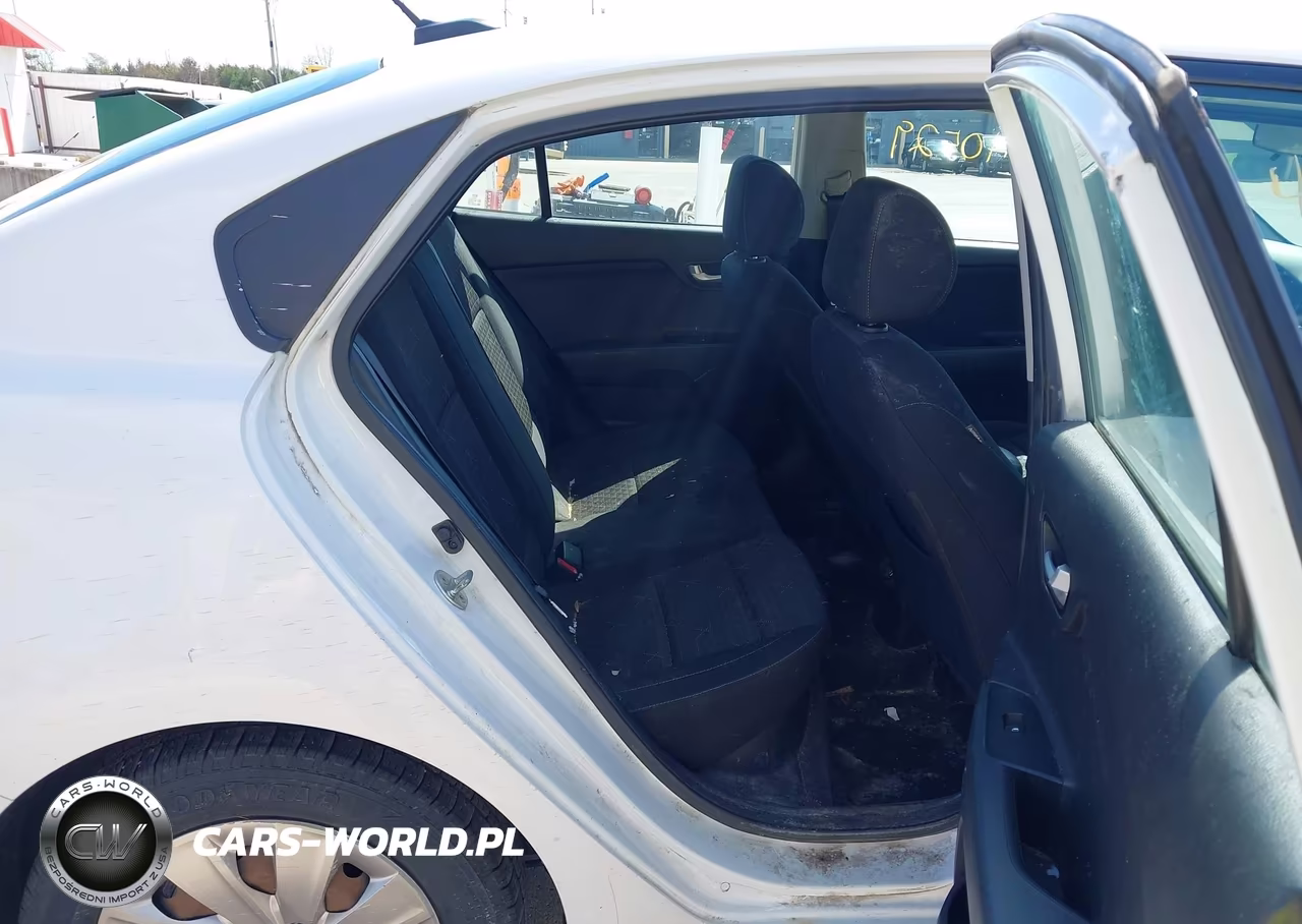 2018 Kia Rio S VIN:3KPA24AB9JE120054 - 8