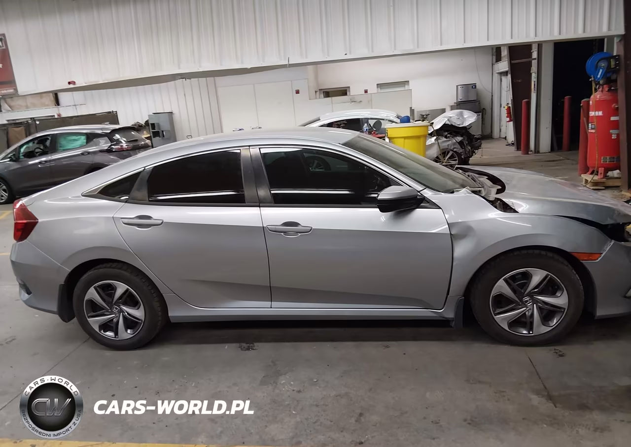 2020 Honda Civic Lx VIN:19XFC2F6XLE000138 - 13