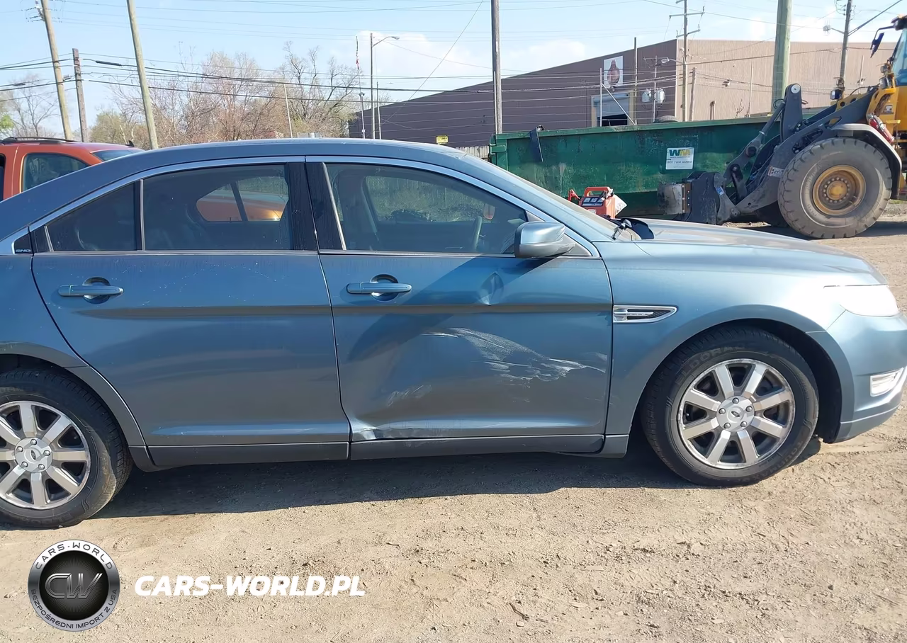2010 Ford Taurus Sho VIN:1FAHP2KT2AG101850 - 13