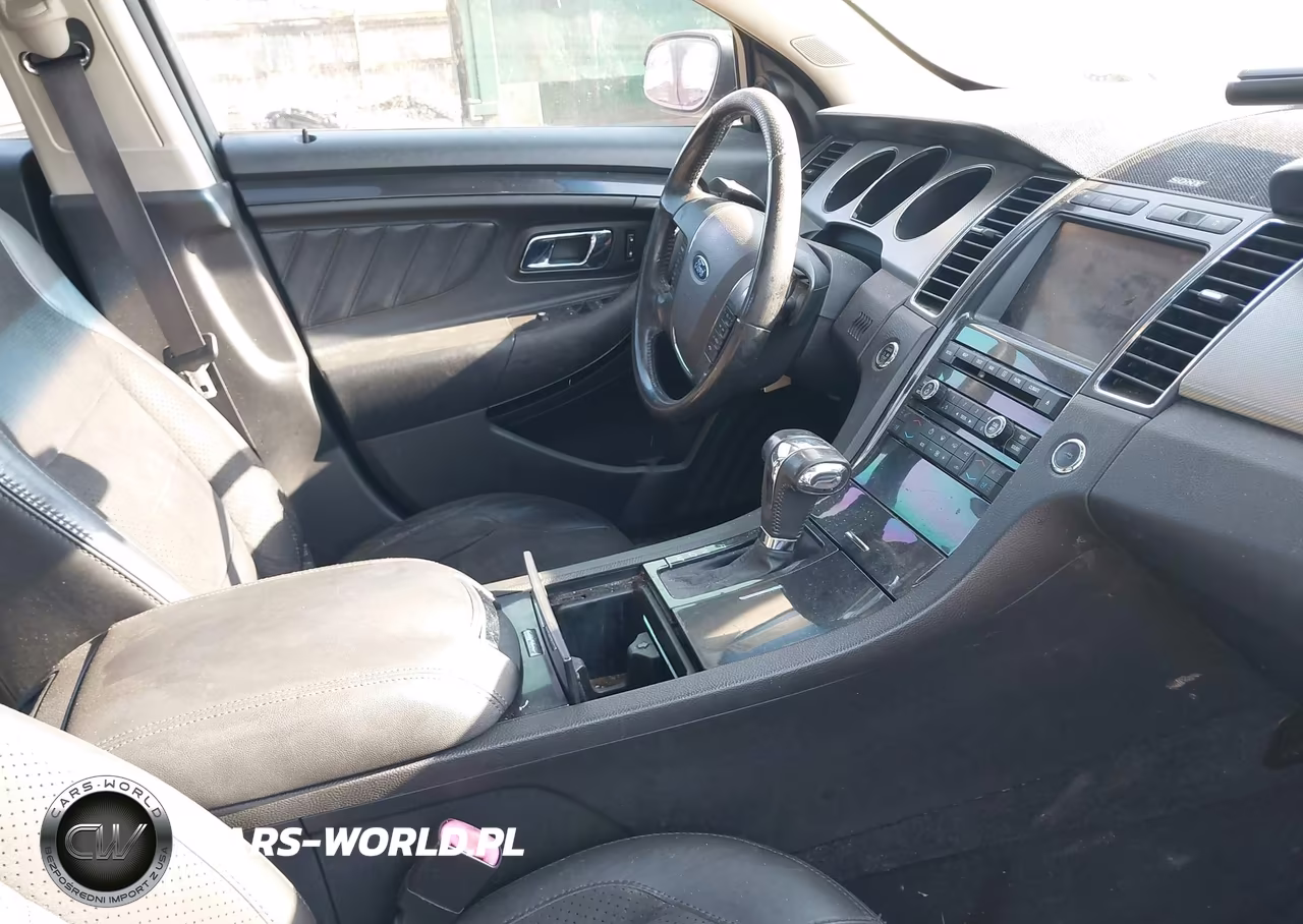 2010 Ford Taurus Sho VIN:1FAHP2KT2AG101850 - 5