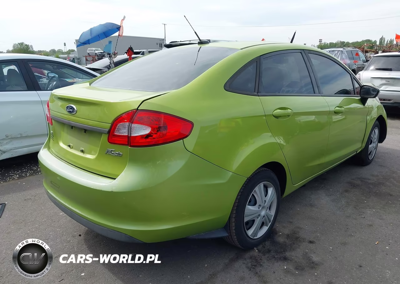 2013 Ford Fiesta Se VIN:3FADP4BJ7DM119487 - 4