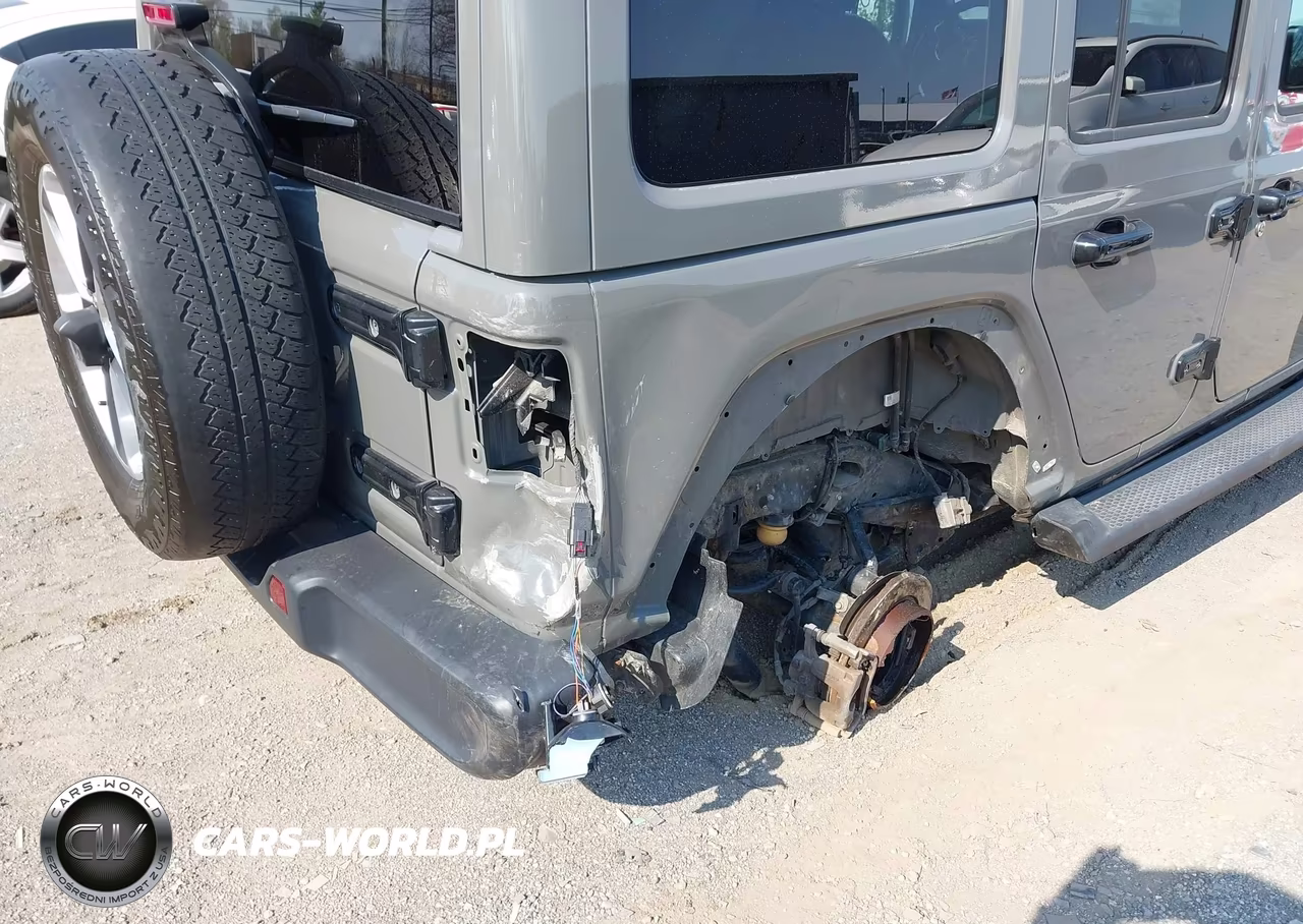 2019 Jeep Wrangler Unlimited Sahara VIN:1C4HJXEG4KW631557 - 6