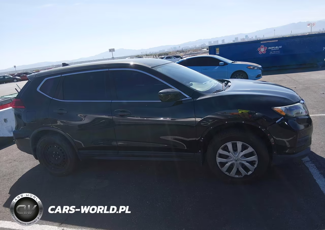 2017 Nissan Rogue S VIN:5N1AT2MT2HC778186 - 13