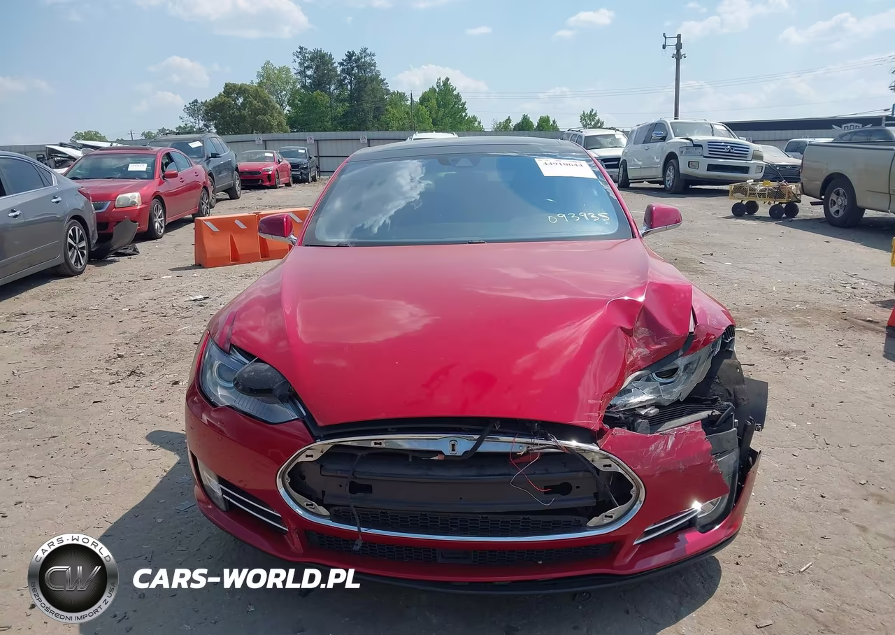 2015 Tesla Model S 85D-P85D VIN:5YJSA1H45FF093935 - 11