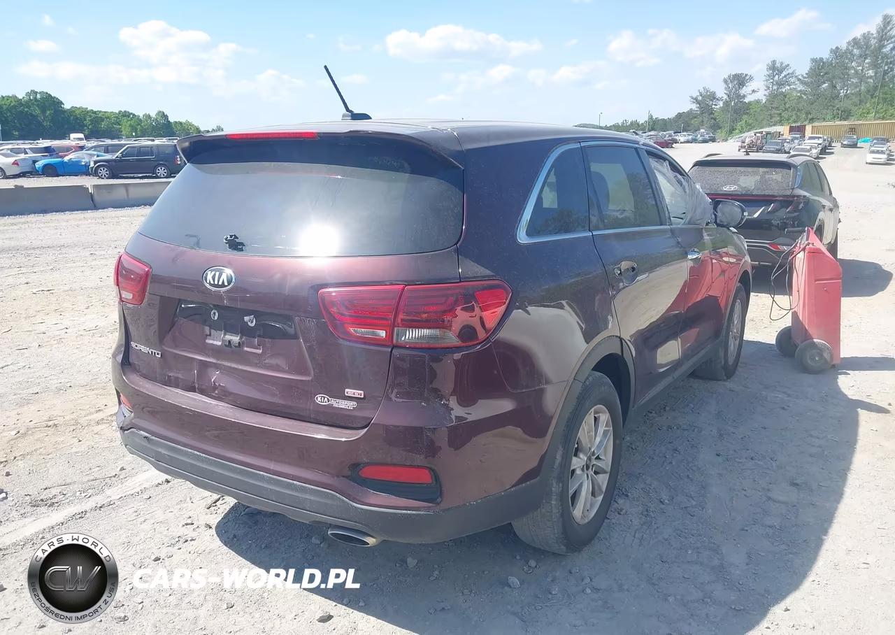 2019 Kia Sorento 2.4L Lx VIN:5XYPG4A31KG575425 - 4