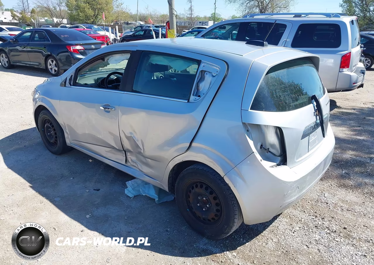 2015 Chevrolet Sonic Ltz Auto VIN:1G1JE6SB2F4131805 - 3