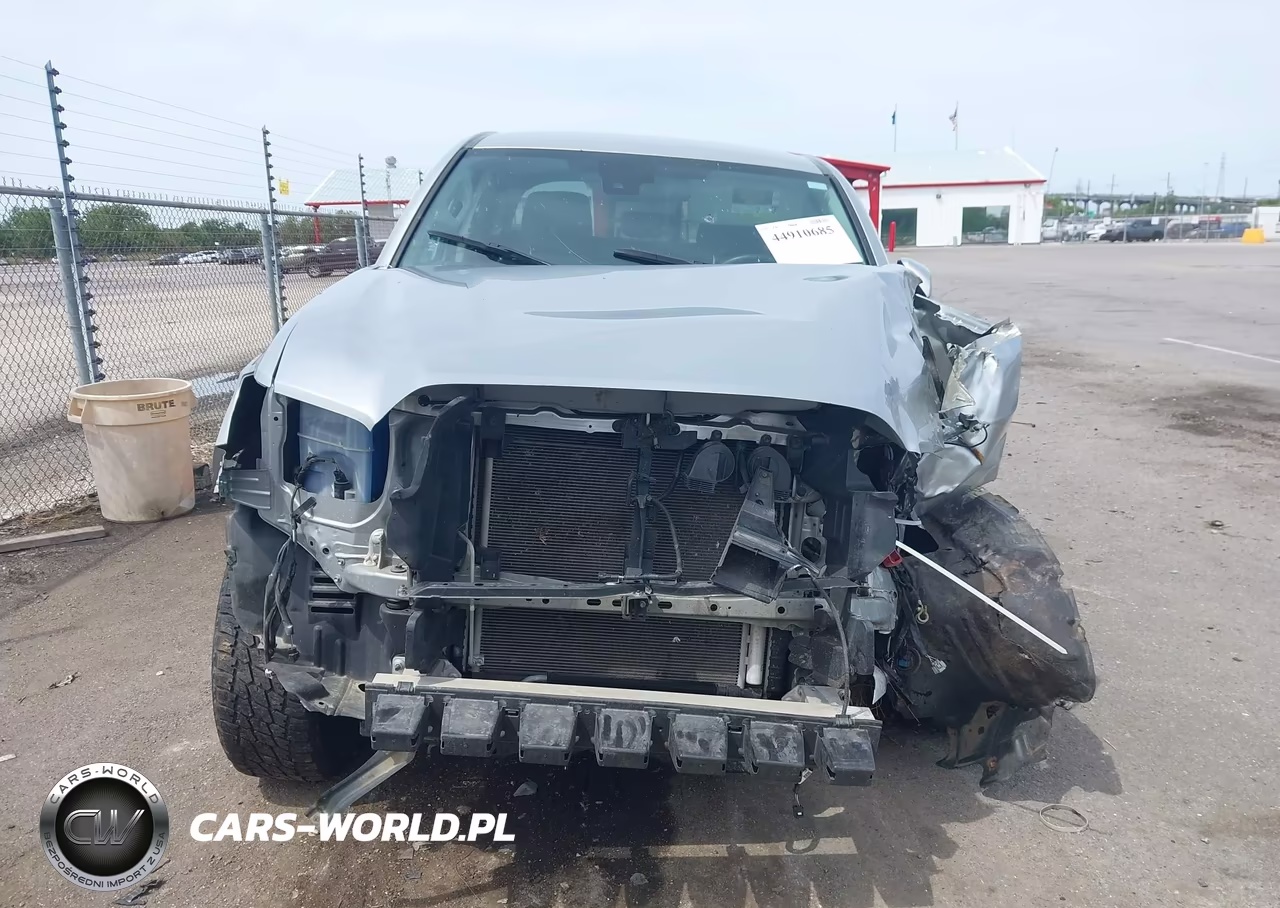 2023 Toyota Tacoma Sr V6 VIN:3TYCZ5AN3PT141750 - 13