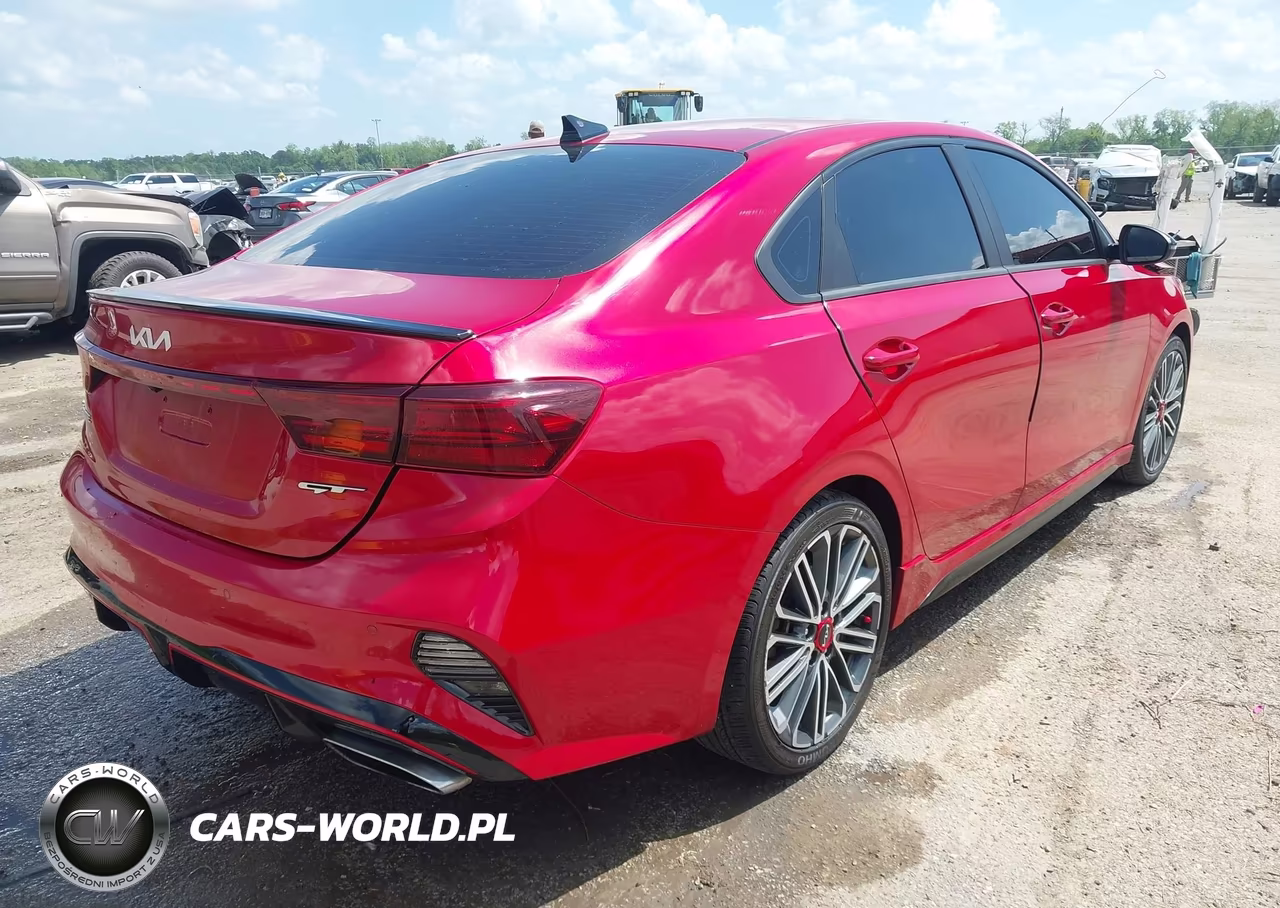 2023 Kia Forte Gt VIN:3KPF44AC4PE656539 - 4