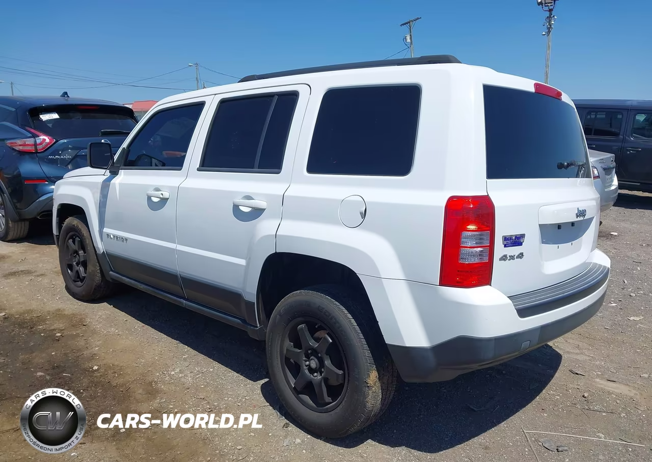 2013 Jeep Patriot Sport VIN:1C4NJRBB1DD145665 - 3