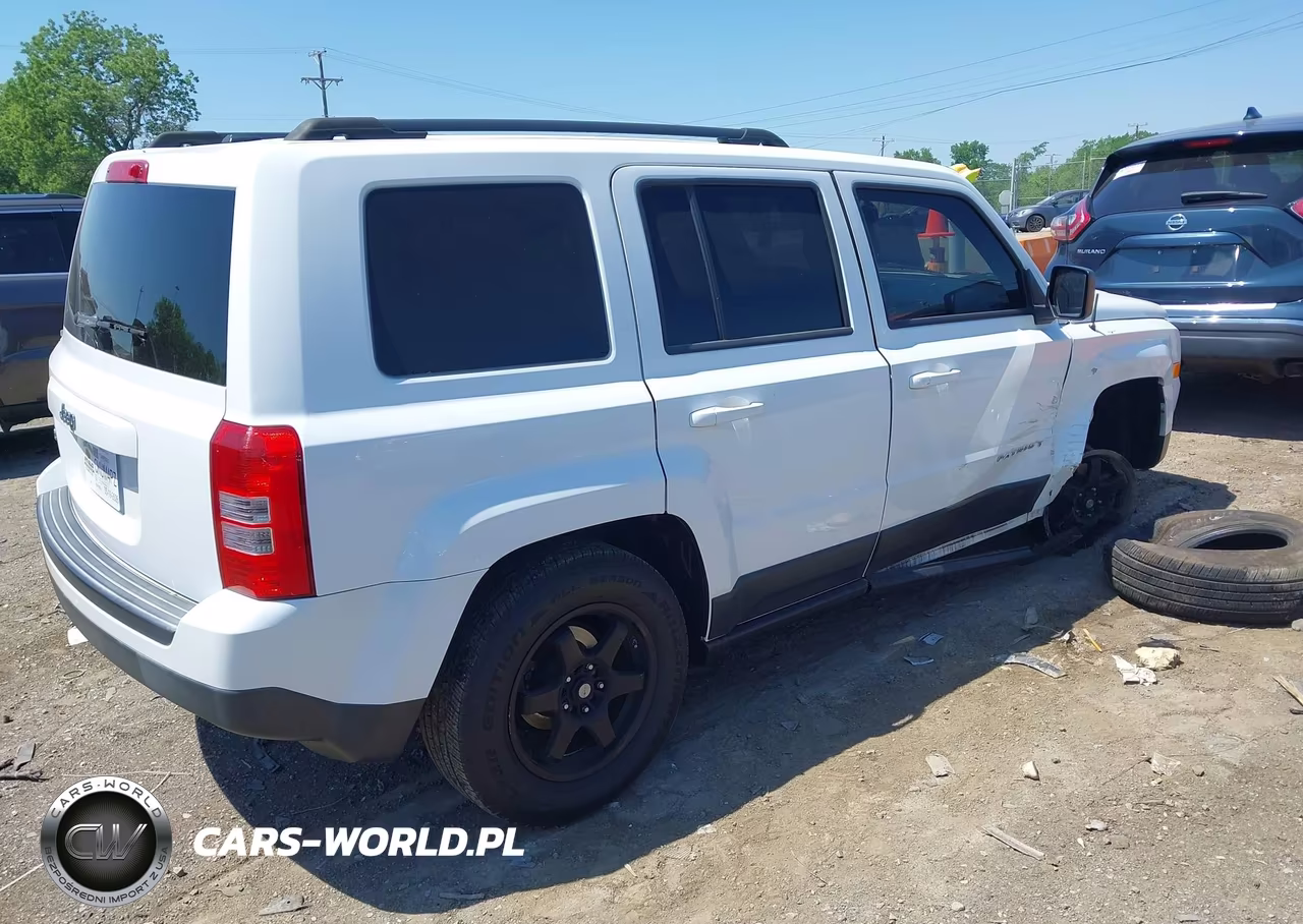 2013 Jeep Patriot Sport VIN:1C4NJRBB1DD145665 - 4