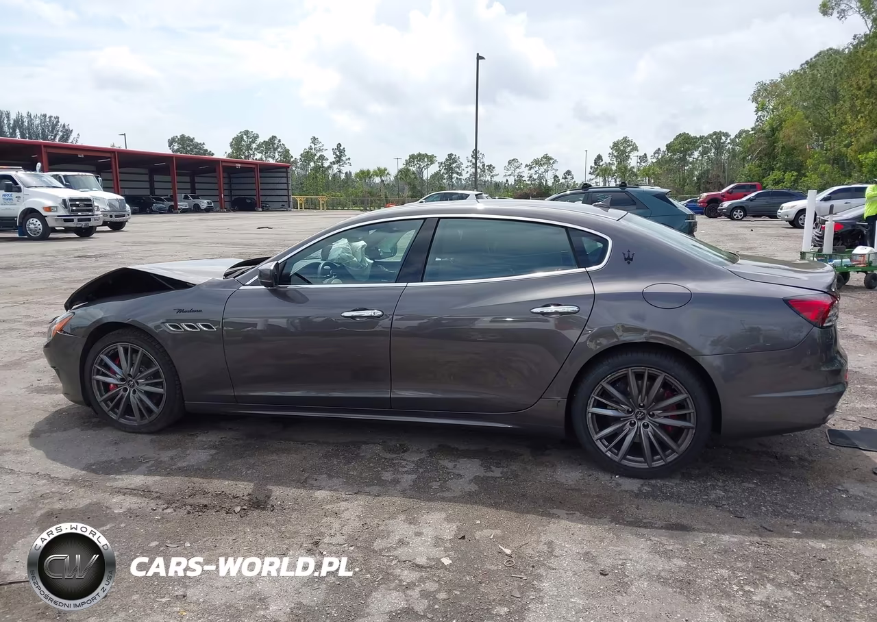 2023 Maserati Quattroporte Modena Q4 VIN:ZAM56YRM4PX423458 - 13