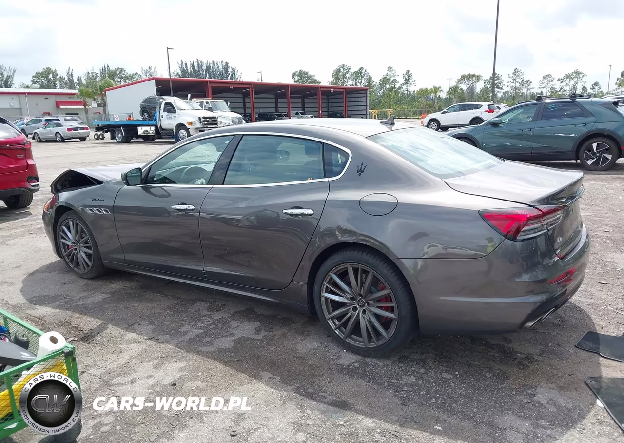2023 Maserati Quattroporte Modena Q4 VIN:ZAM56YRM4PX423458 - 3