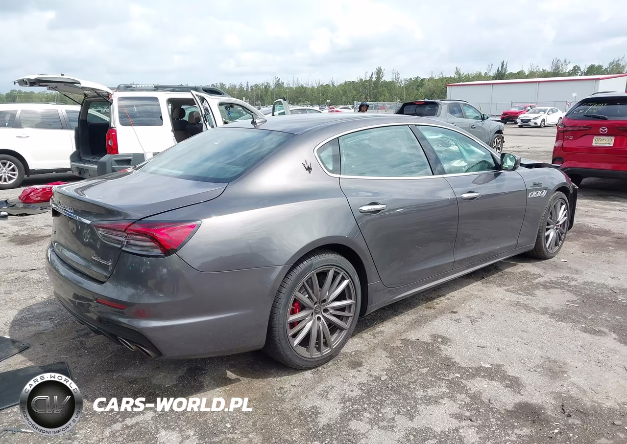 2023 Maserati Quattroporte Modena Q4 VIN:ZAM56YRM4PX423458 - 4