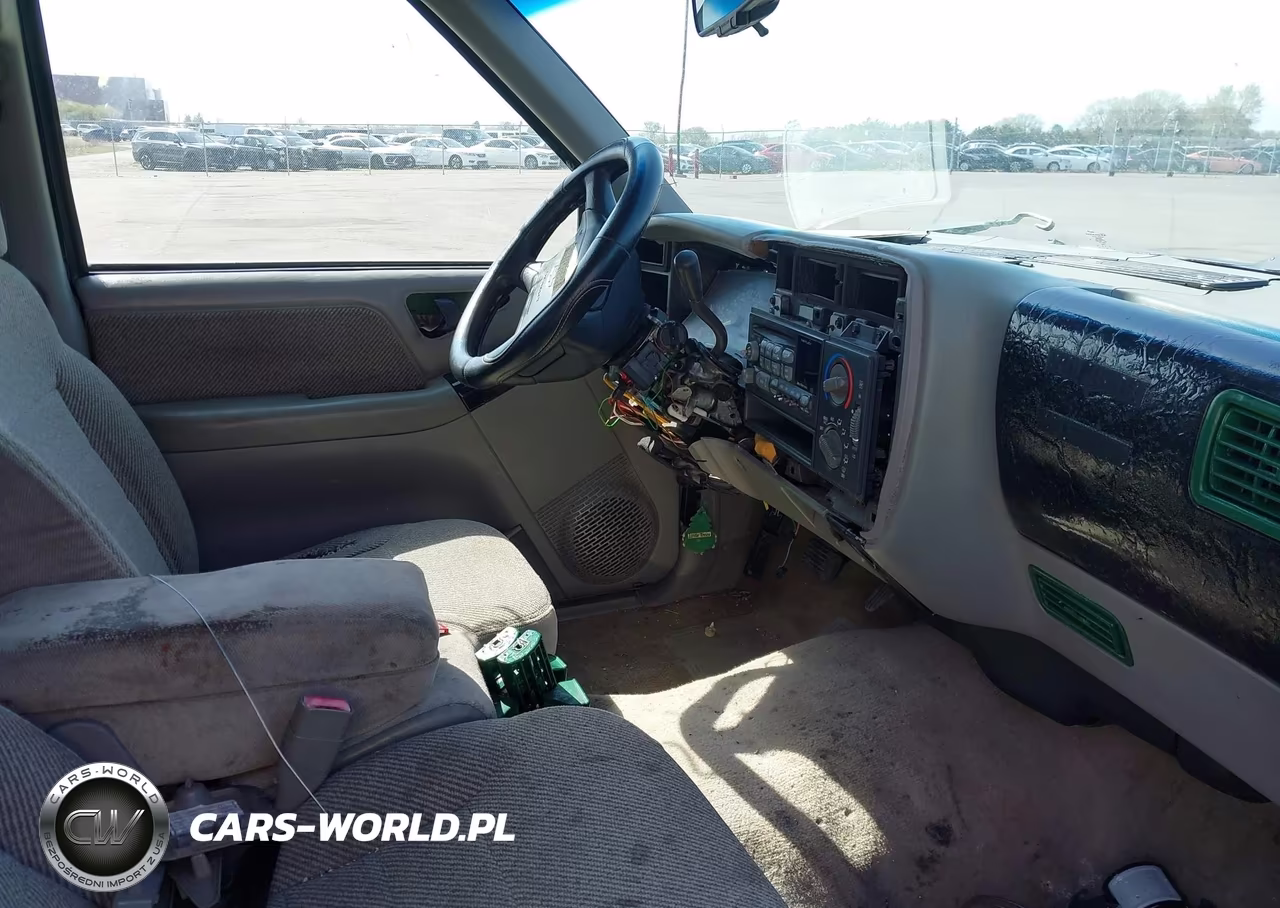 1997 Chevrolet S-10 Ls Fleetside VIN:1GCCS19X1V8100551 - 5