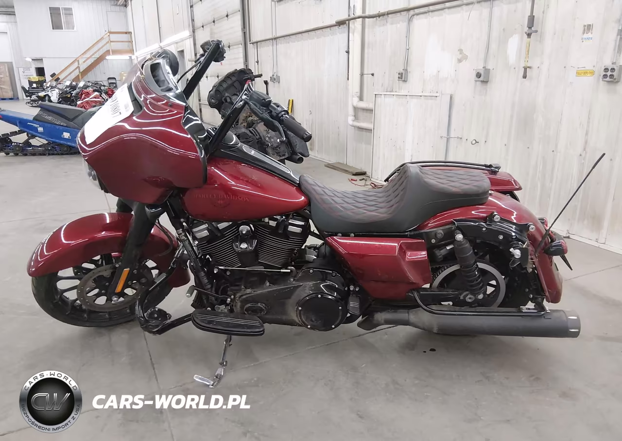 2018 Harley-Davidson Flhxs Street Glide Special VIN:1HD1KRC19JB666012 - 14