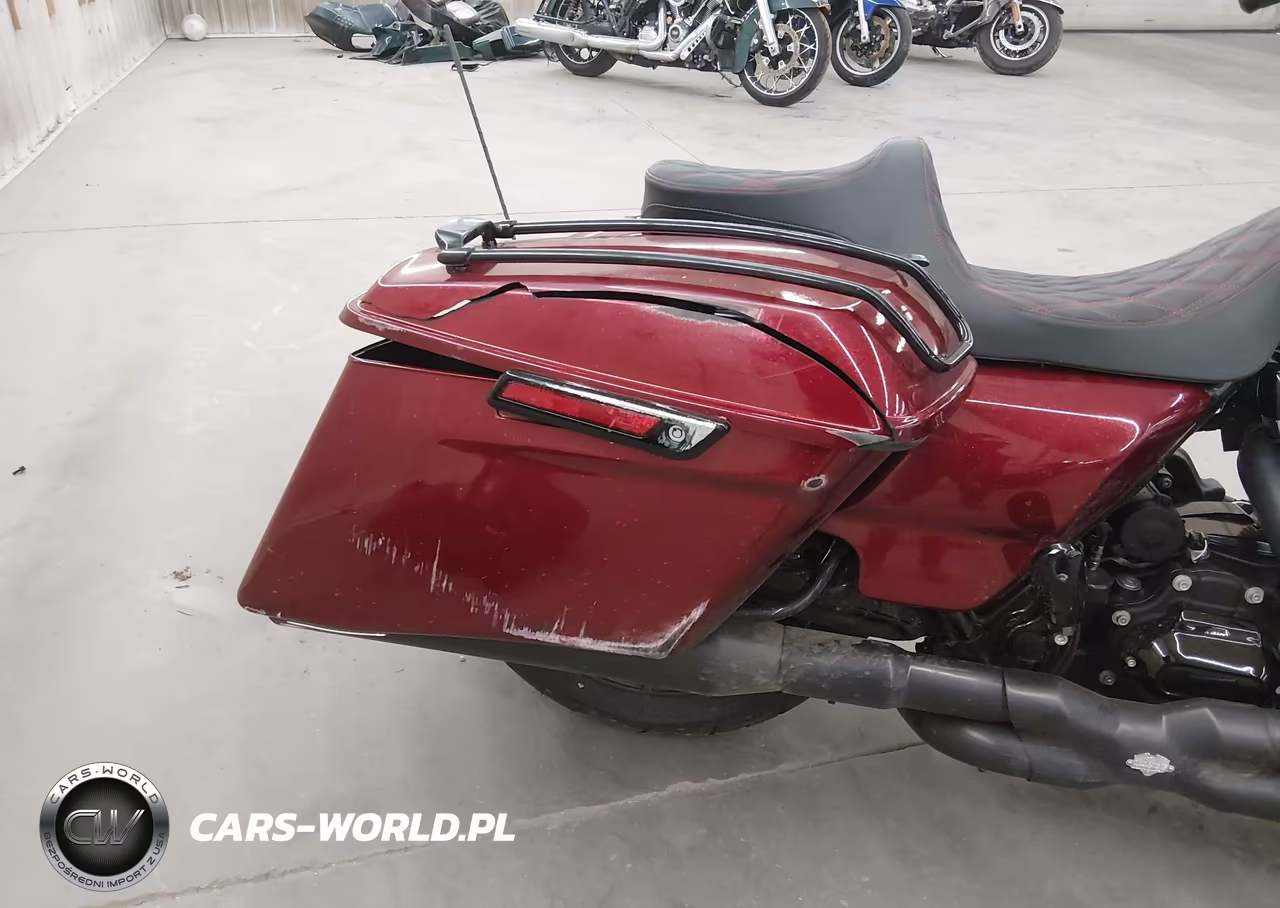 2018 Harley-Davidson Flhxs Street Glide Special VIN:1HD1KRC19JB666012 - 16