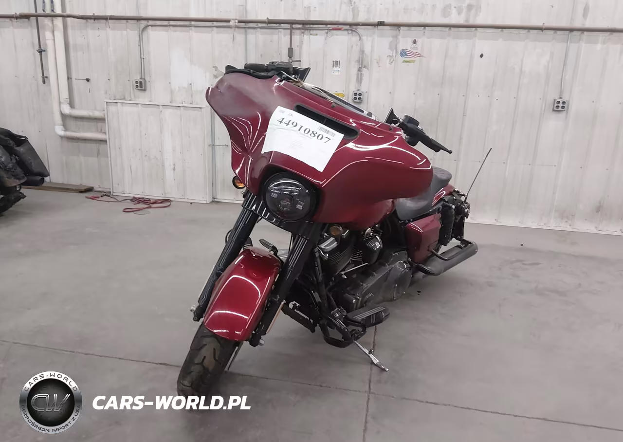 2018 Harley-Davidson Flhxs Street Glide Special VIN:1HD1KRC19JB666012 - 2