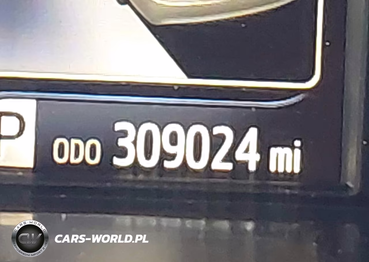 2017 Toyota Camry Se VIN:4T1BF1FK2HU641611 - 16