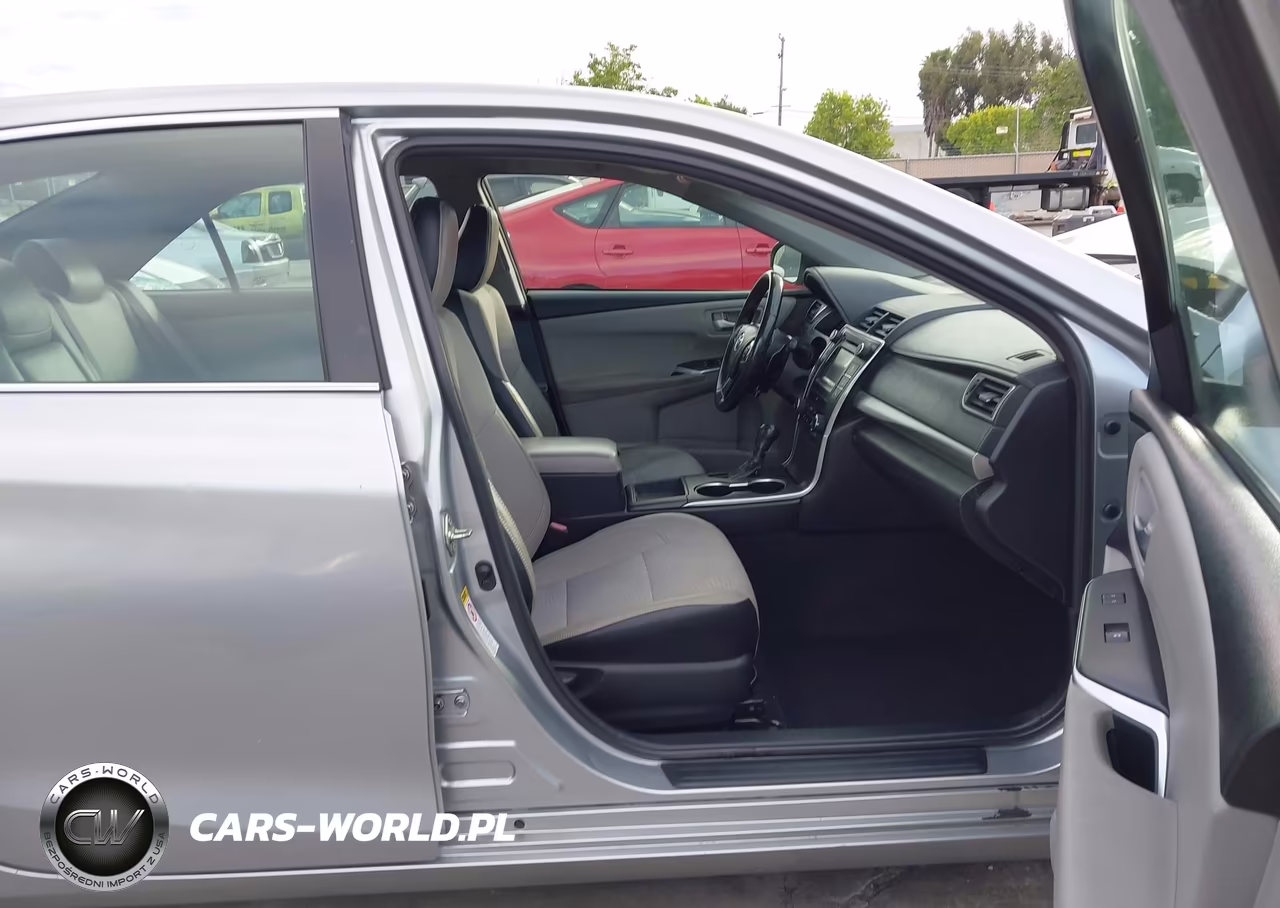 2017 Toyota Camry Se VIN:4T1BF1FK2HU641611 - 5