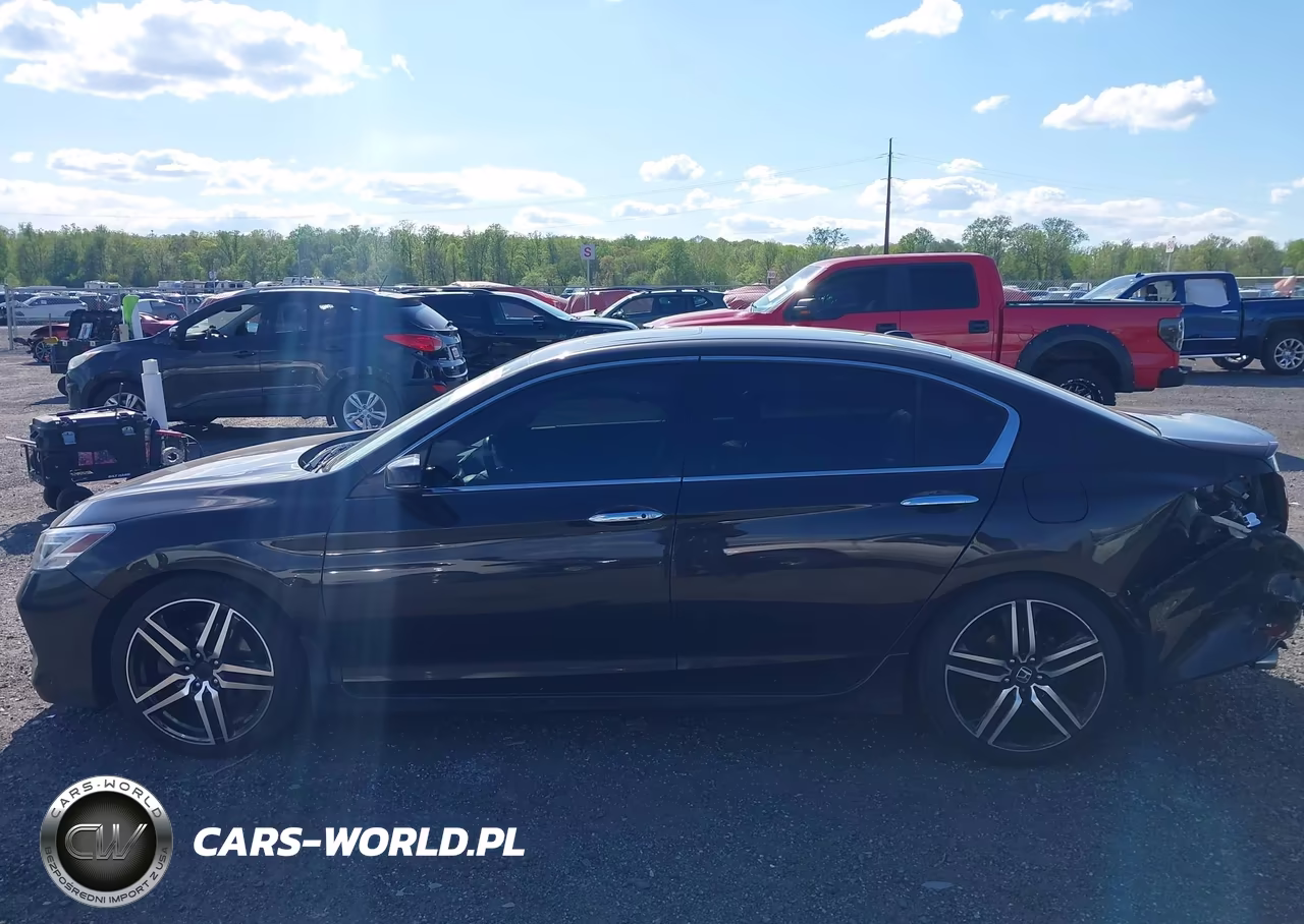2016 Honda Accord Touring VIN:1HGCR3F9XGA025147 - 14