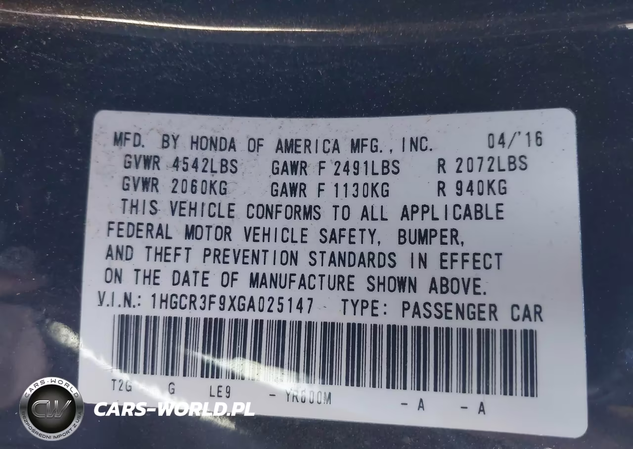 2016 Honda Accord Touring VIN:1HGCR3F9XGA025147 - 9