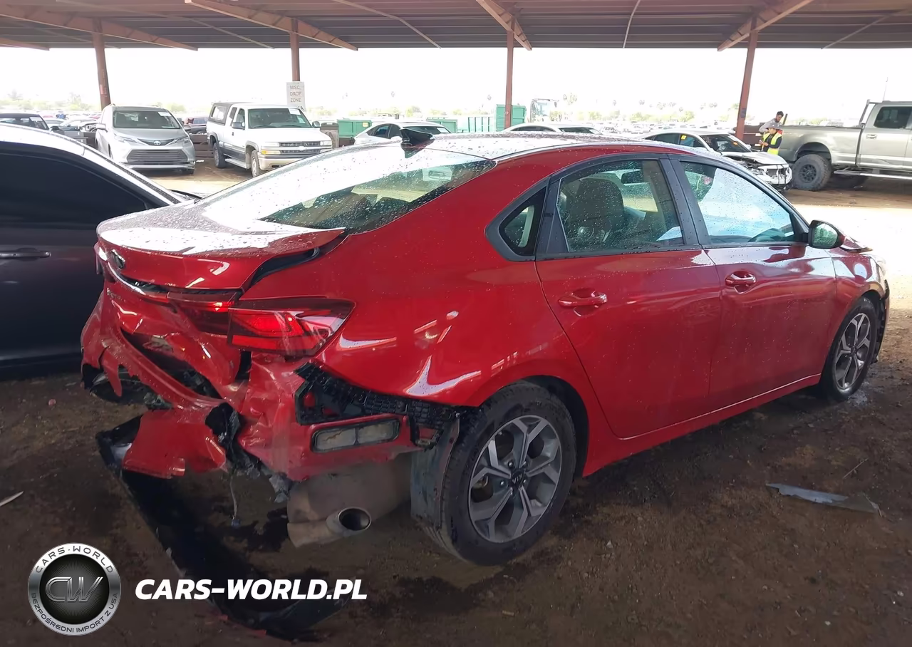 2021 Kia Forte Lxs VIN:3KPF24AD6ME268741 - 4