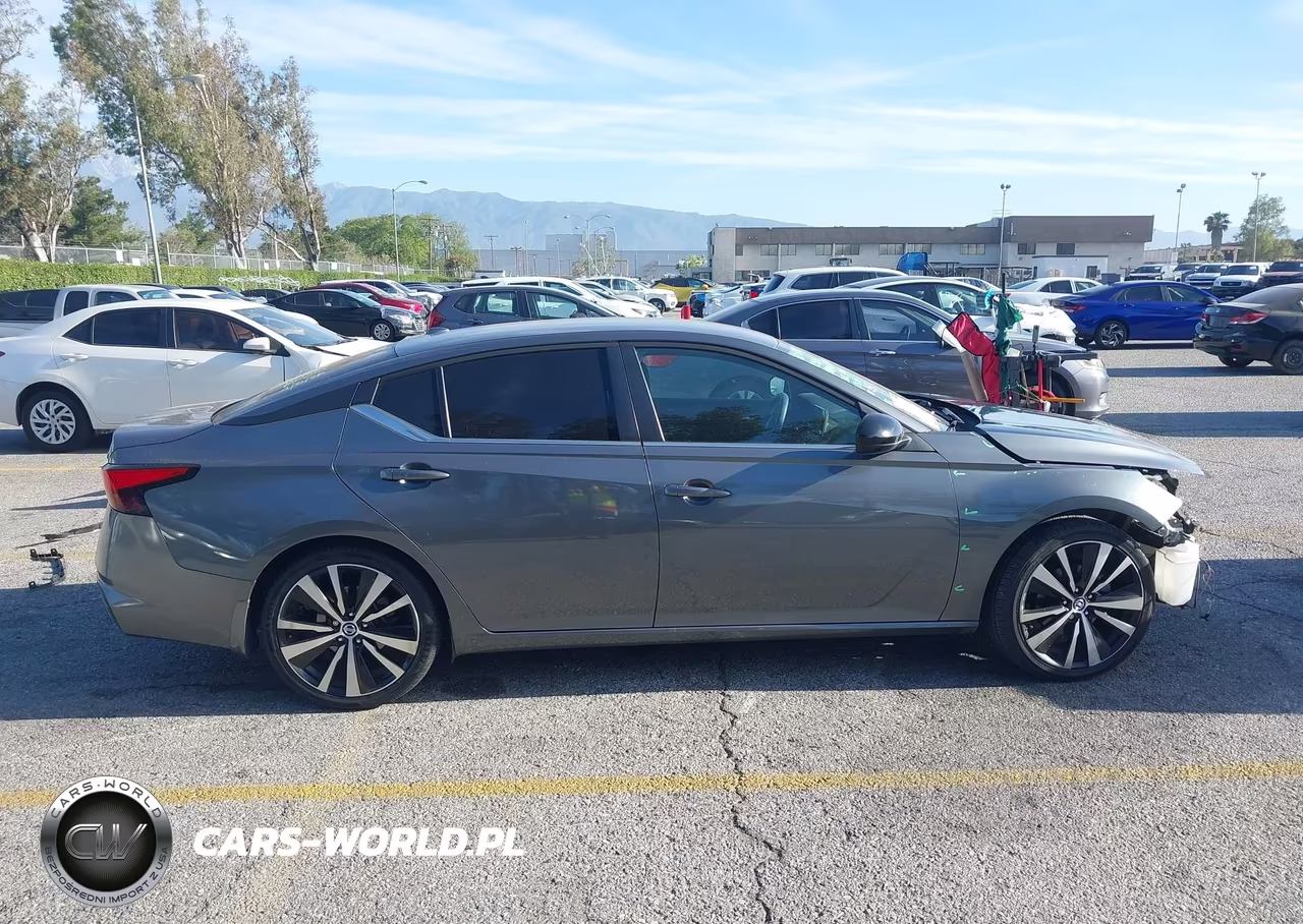 2019 Nissan Altima 2.5 Sr VIN:1N4BL4CV4KN321646 - 14
