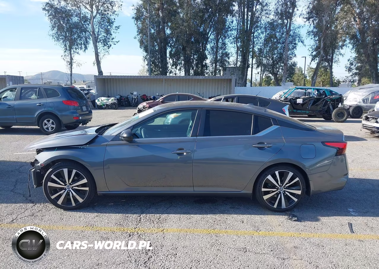 2019 Nissan Altima 2.5 Sr VIN:1N4BL4CV4KN321646 - 15