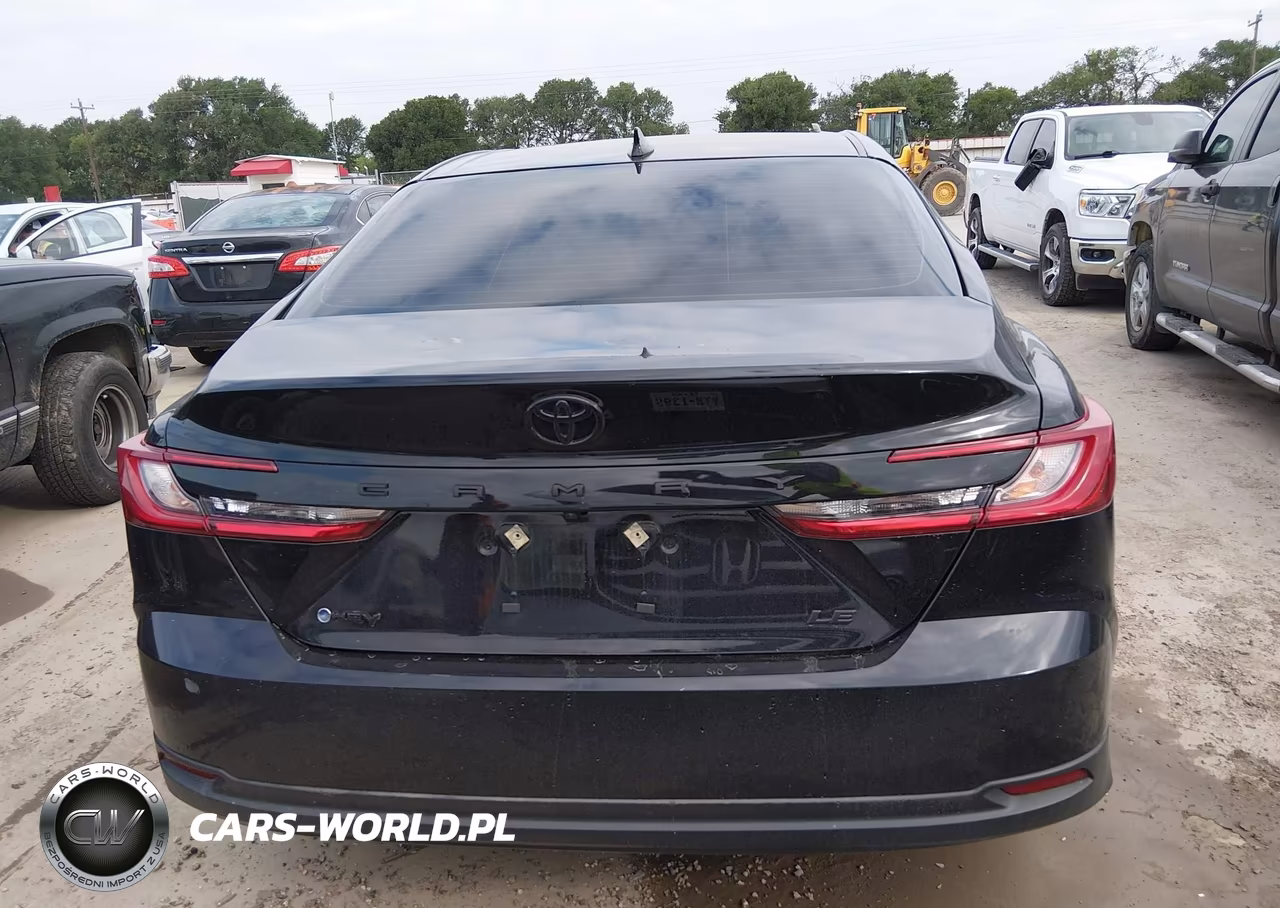2025 Toyota Camry Le VIN:4T1DAACK0SU088072 - 16