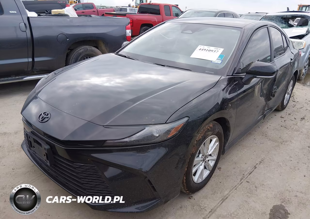 2025 Toyota Camry Le VIN:4T1DAACK0SU088072 - 2