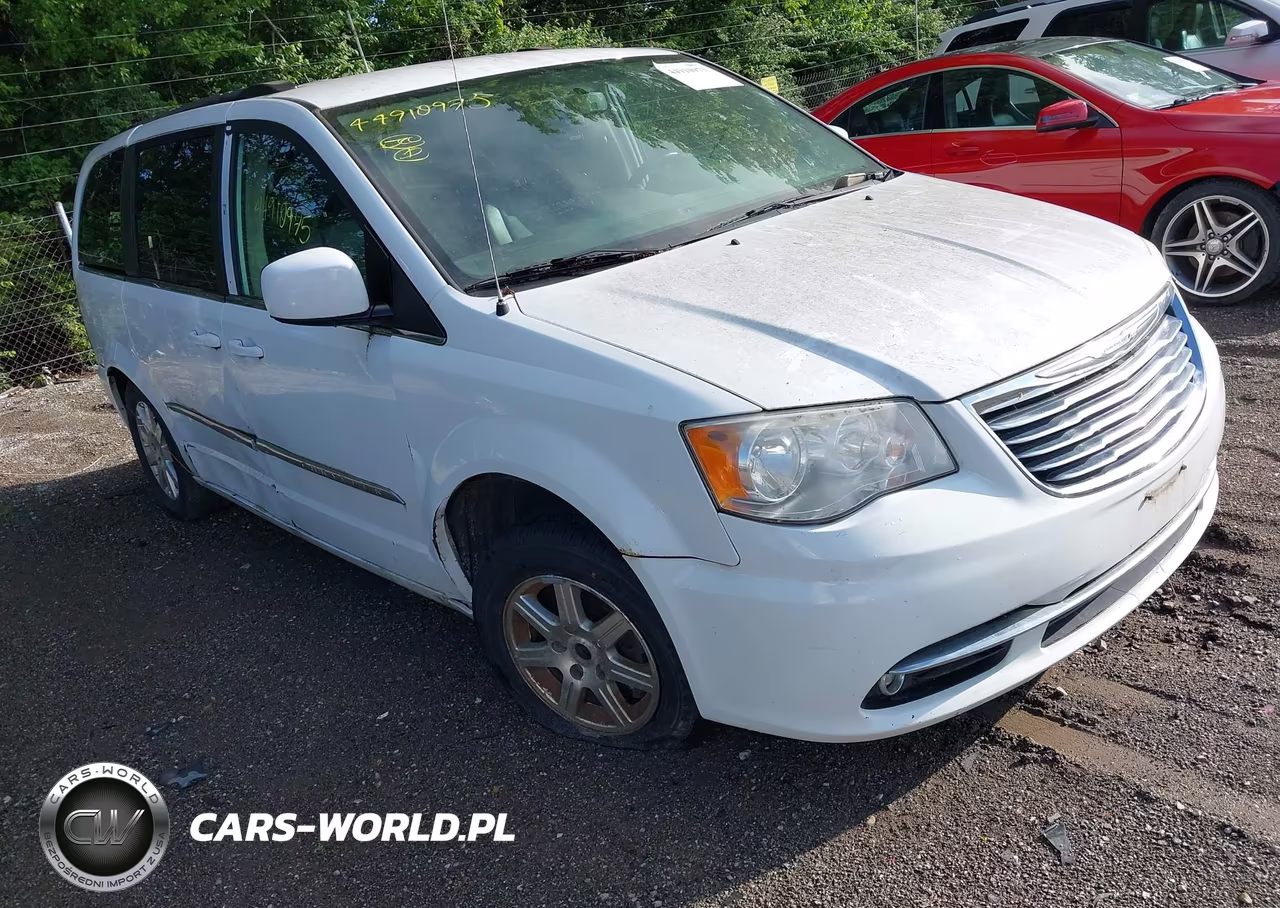 2014 Chrysler Town & Country Touring